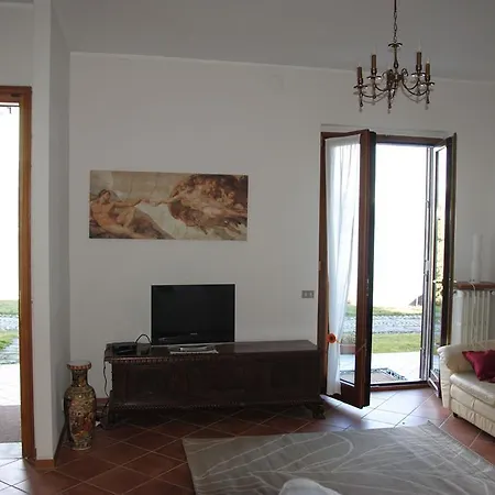 Vittoria Apartment *