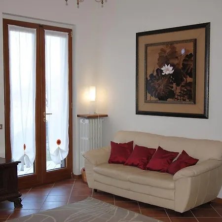 Vittoria Apartment